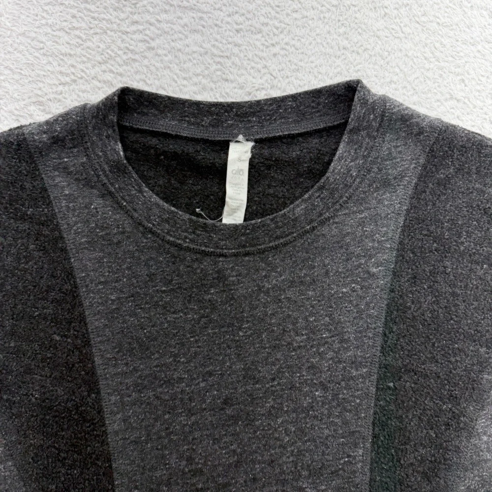 Alo Yoga Women Gray Heather Colorblock‎ Fleece Lined Crewneck Sweatshirt Small